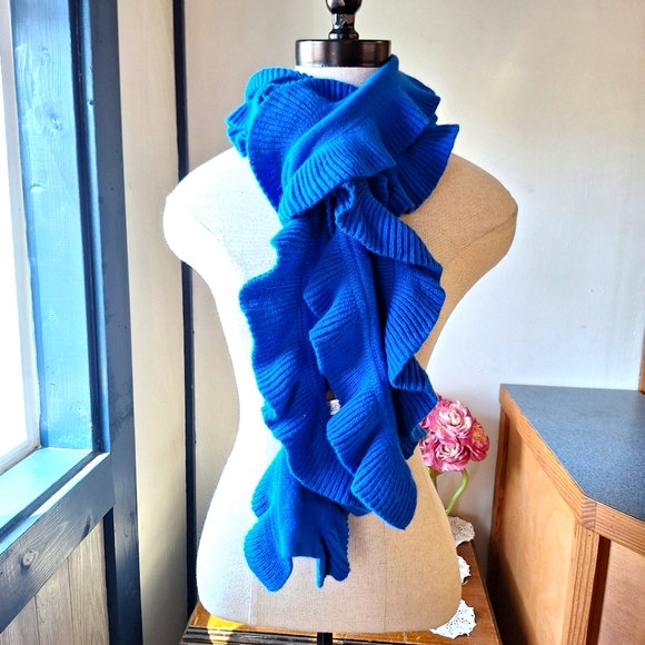 Talbots Lambs Wool Blend Ruffled Cobalt Blue Scarf, CN4971 NWT - Picture 1 of 9